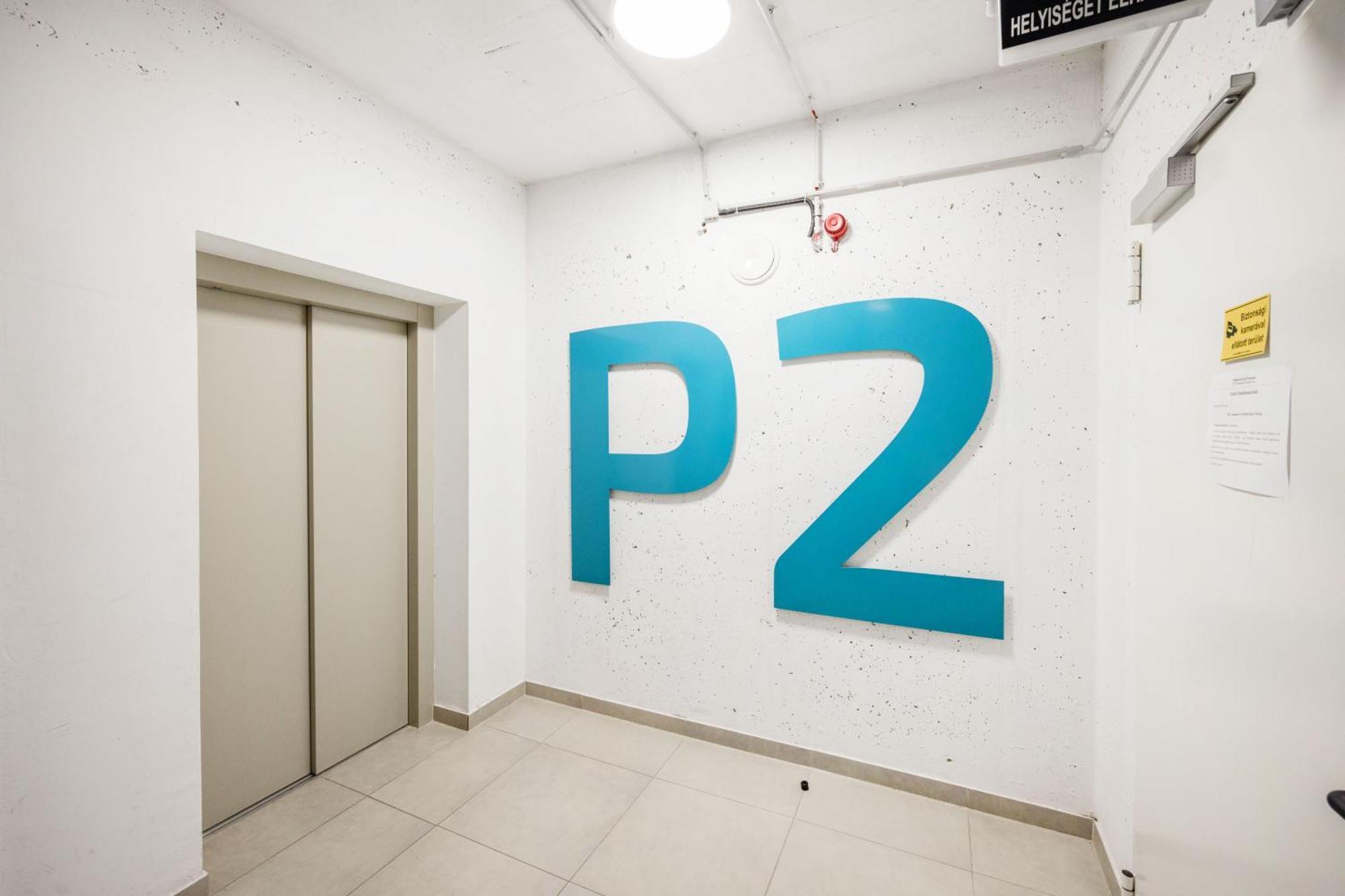 Modern Riverfront Apartment With Free Parking Budapest Exterior foto